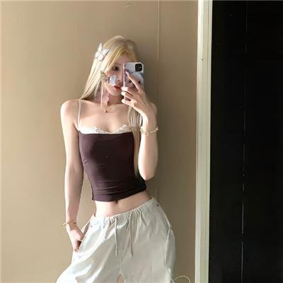 风流女房东封面